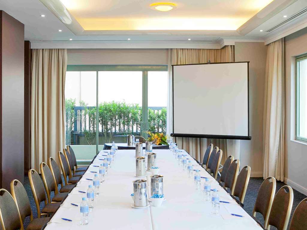 Hotel The Sebel Chatswood 4*