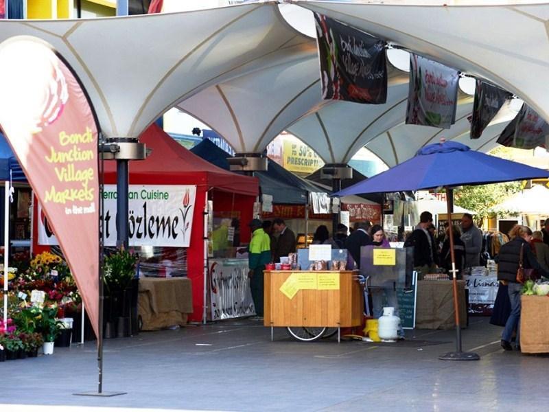 Aparthotel Holiday & Bondi Junction Sydney