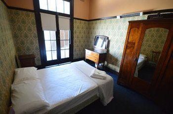 Strathfield Hotel