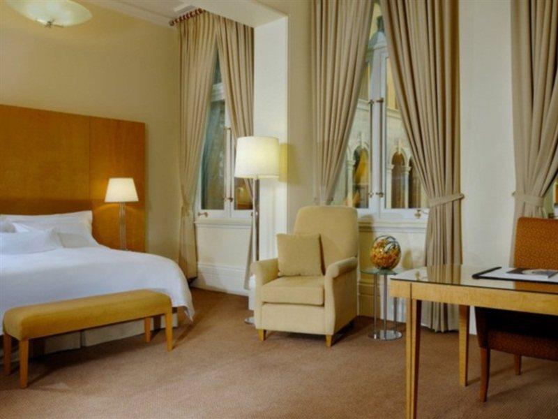 Hotel The Fullerton