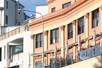 Bondi 38 Serviced 4*