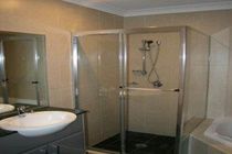 Castle Hill Furnished Apartments Hotel *
