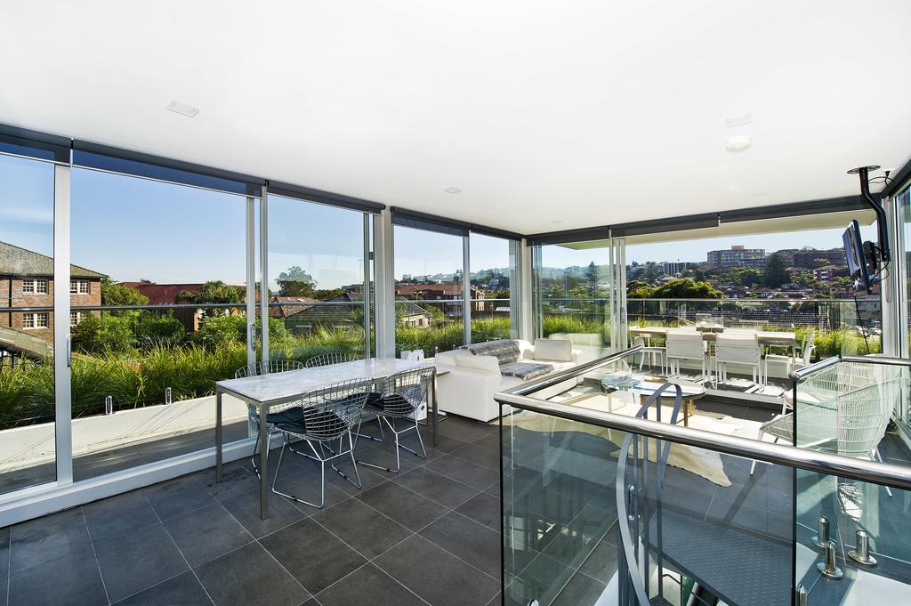 Bondi Beach Apartments 4*