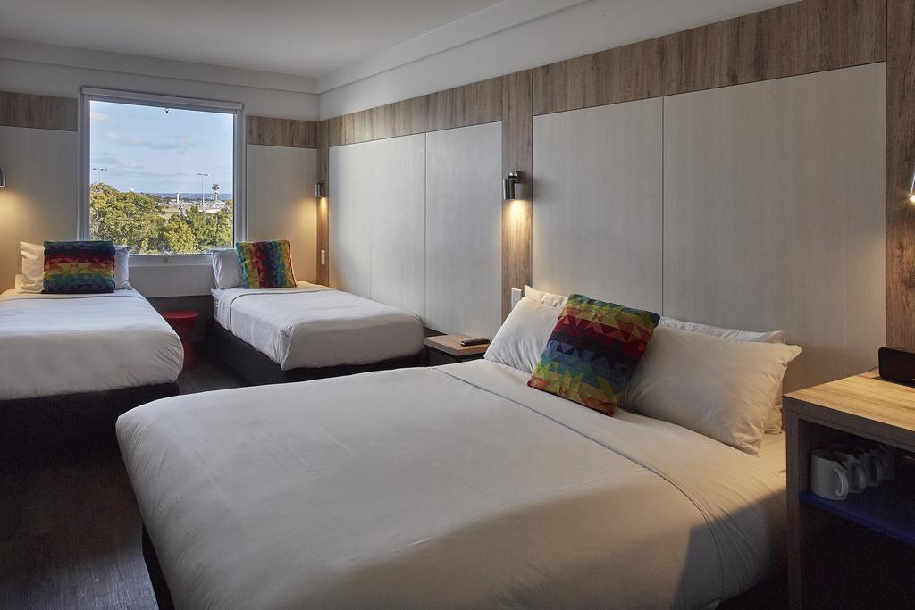 Ibis Budget Airport