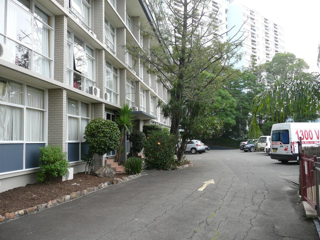 Parramatta 3*