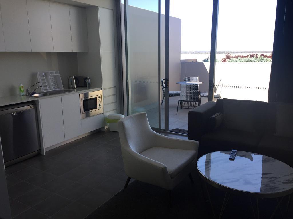 S1 Luxury Chatswood Apartment *