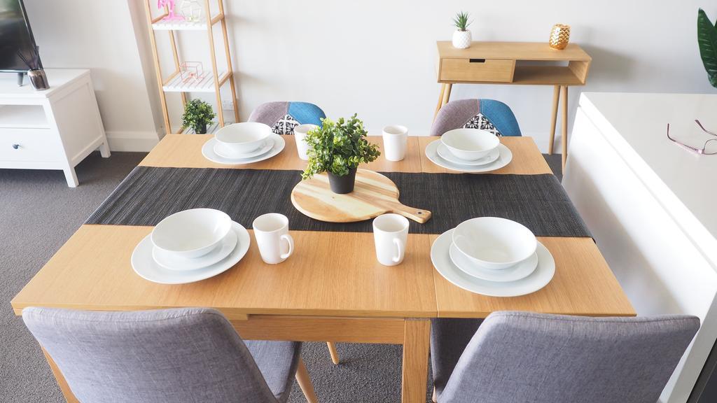 Skygarden Olympic Park View 2 Bedroom Apartment Sydney