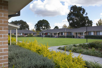 Western Village - Hawkesbury *