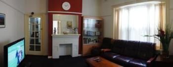 Carnarvon Kirribilli, Sydney