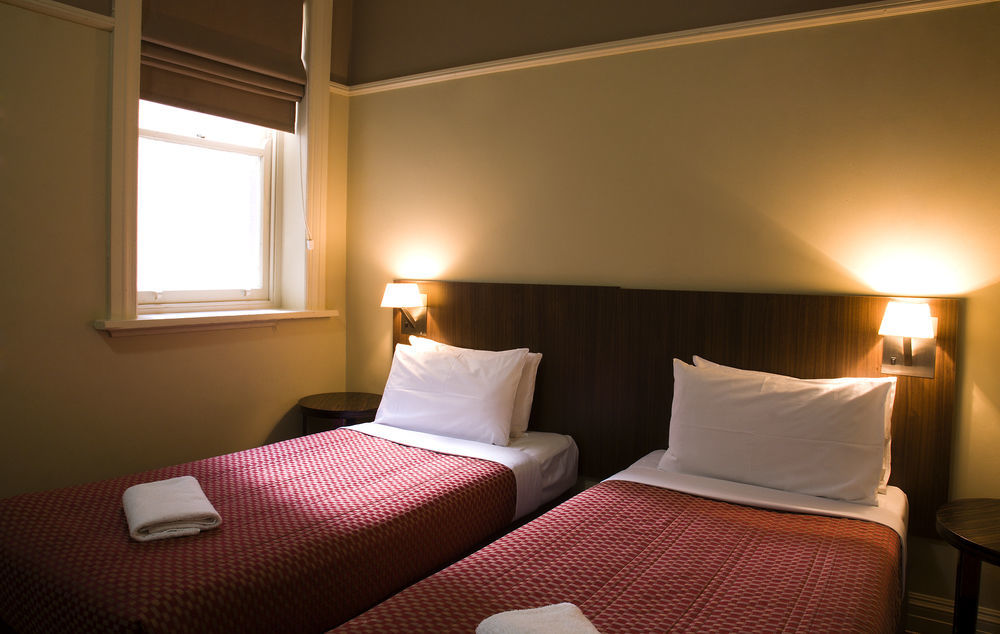 No 9 Springfield Hotel