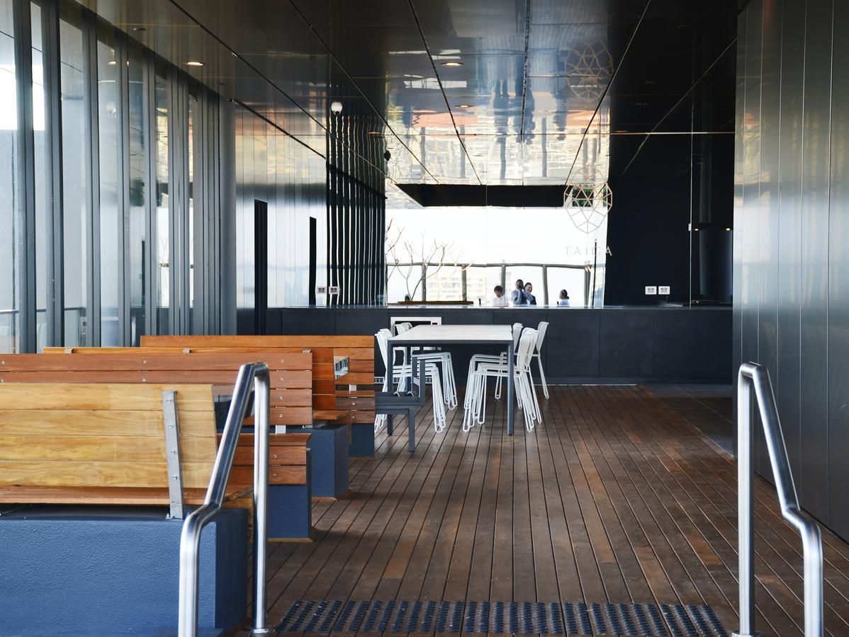 Wentworth Point Oversized Balcony View * Sidney