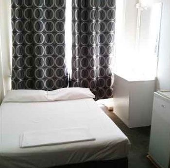 Noahs Bondi Hostel *