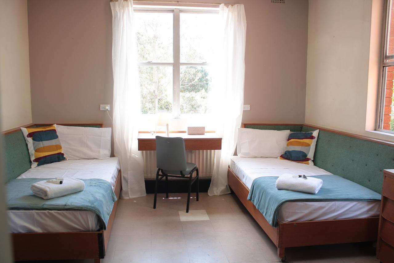 Greenwich Village Accommodation * Sydney