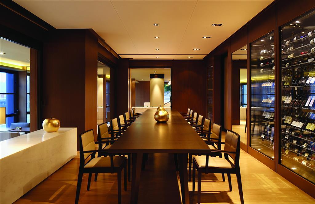 Park Hyatt Hotel 5*