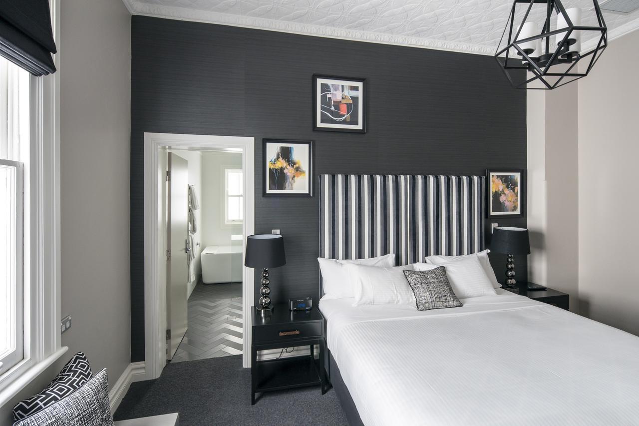 Mrs Banks 4* Sydney