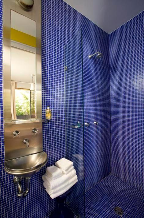 Dive Hotel