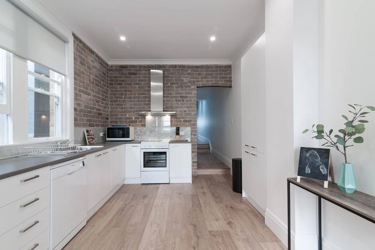Art Deco Mosman Dream-minutes Drive To Balmoral Apartment *