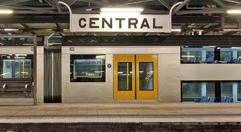 Comfortable In Central Sydney