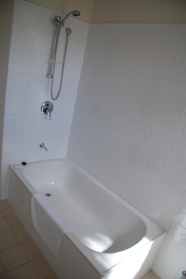 Rockdale - 2 Bedroom Pet Friendly Budget Near Rockdale Station And Brighton Le Sands *