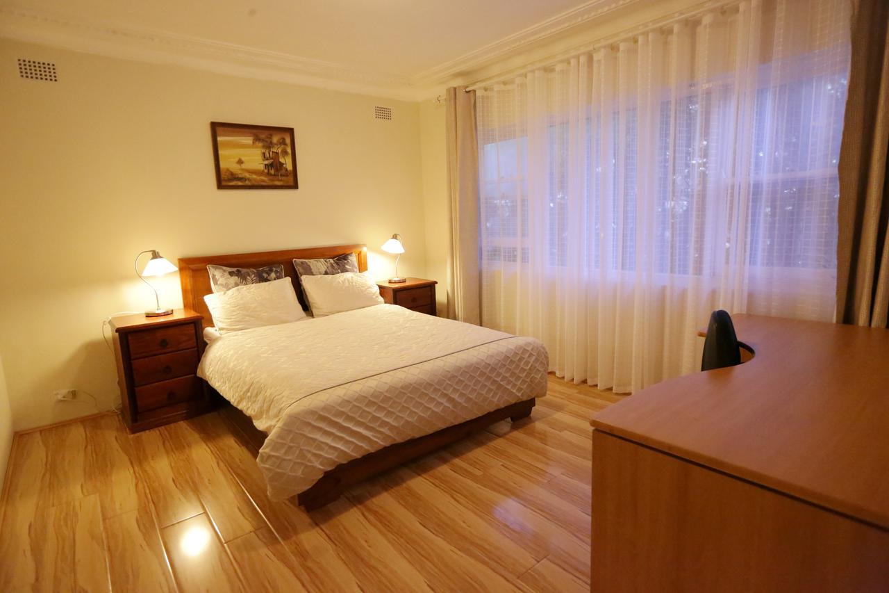 Privatunterkunft Ausmine Affordable 2br Self Contained Flats *
