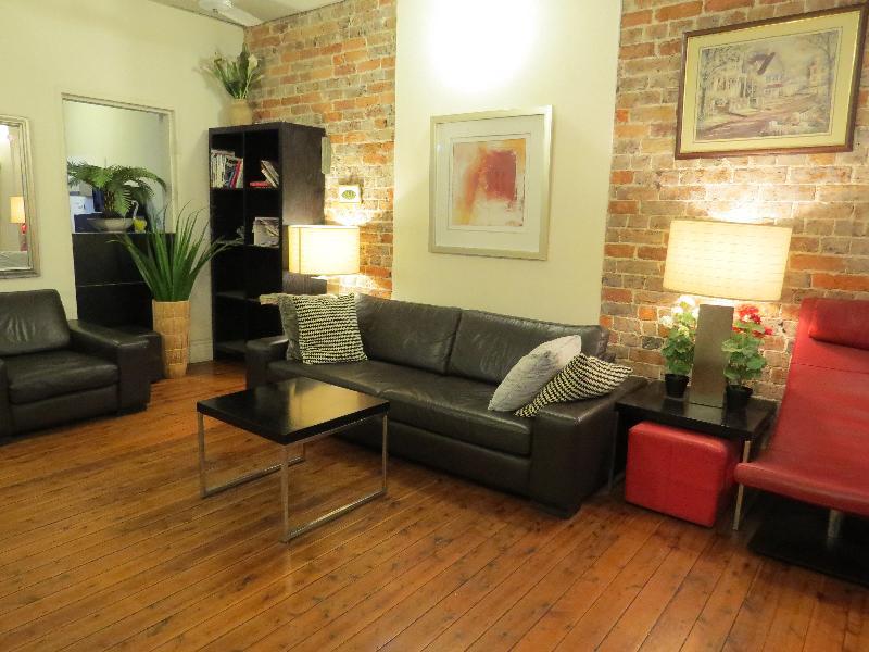 Newtown Cozy Lodge *