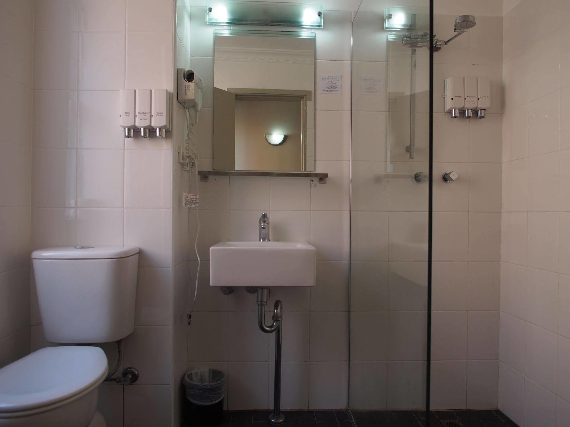 Uno Hotel Sydney