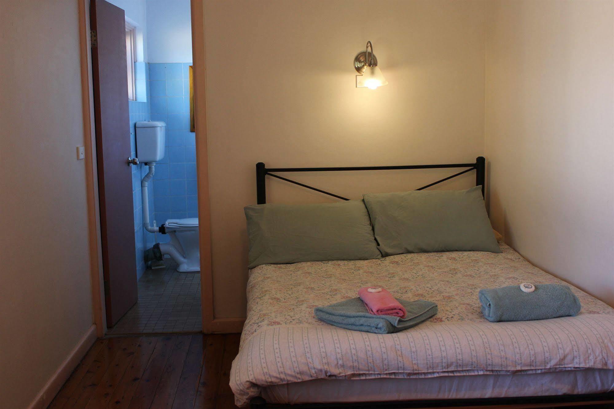 Burwood 3* Sydney