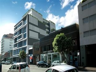 Aparthotel Holiday & Bondi Junction