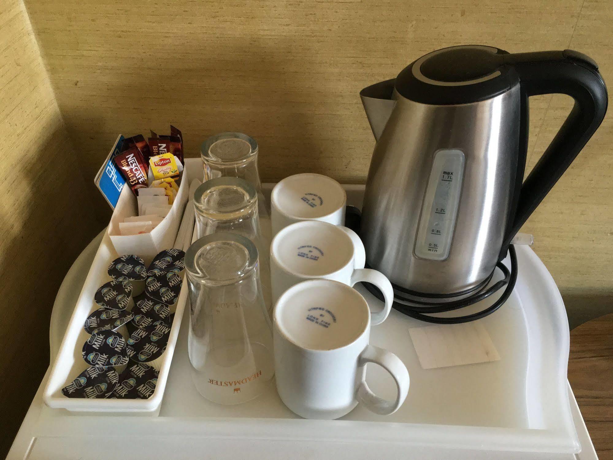 Strathfield Hotel 2*