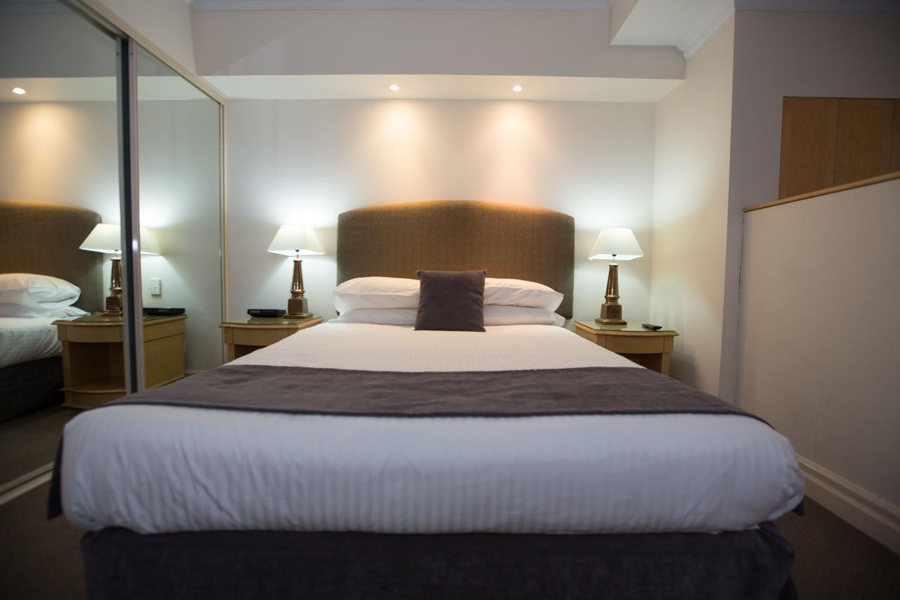 Bond 1217 Self Catering Apartment