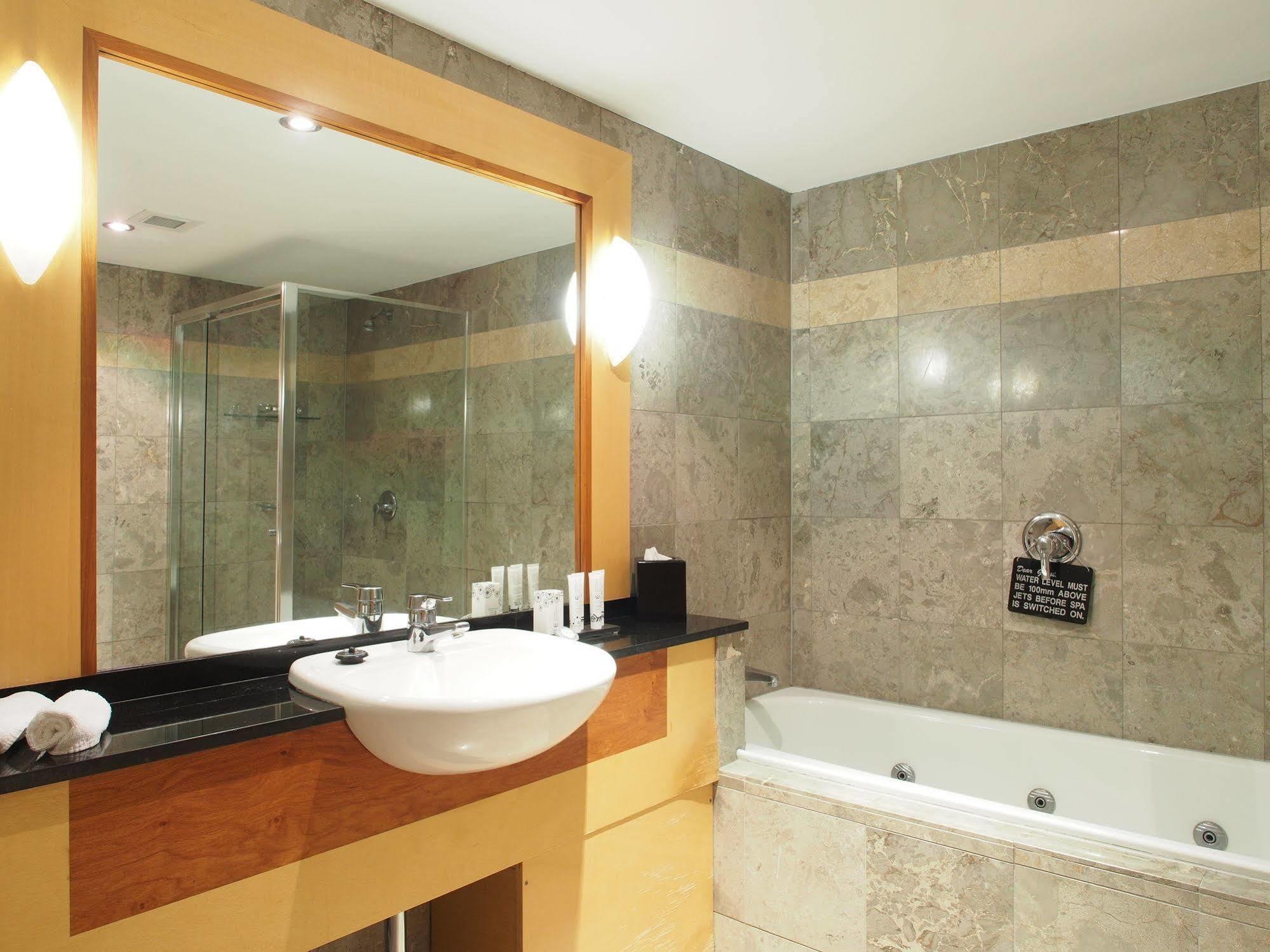 Hotel Coogee Bay Boutique 4*