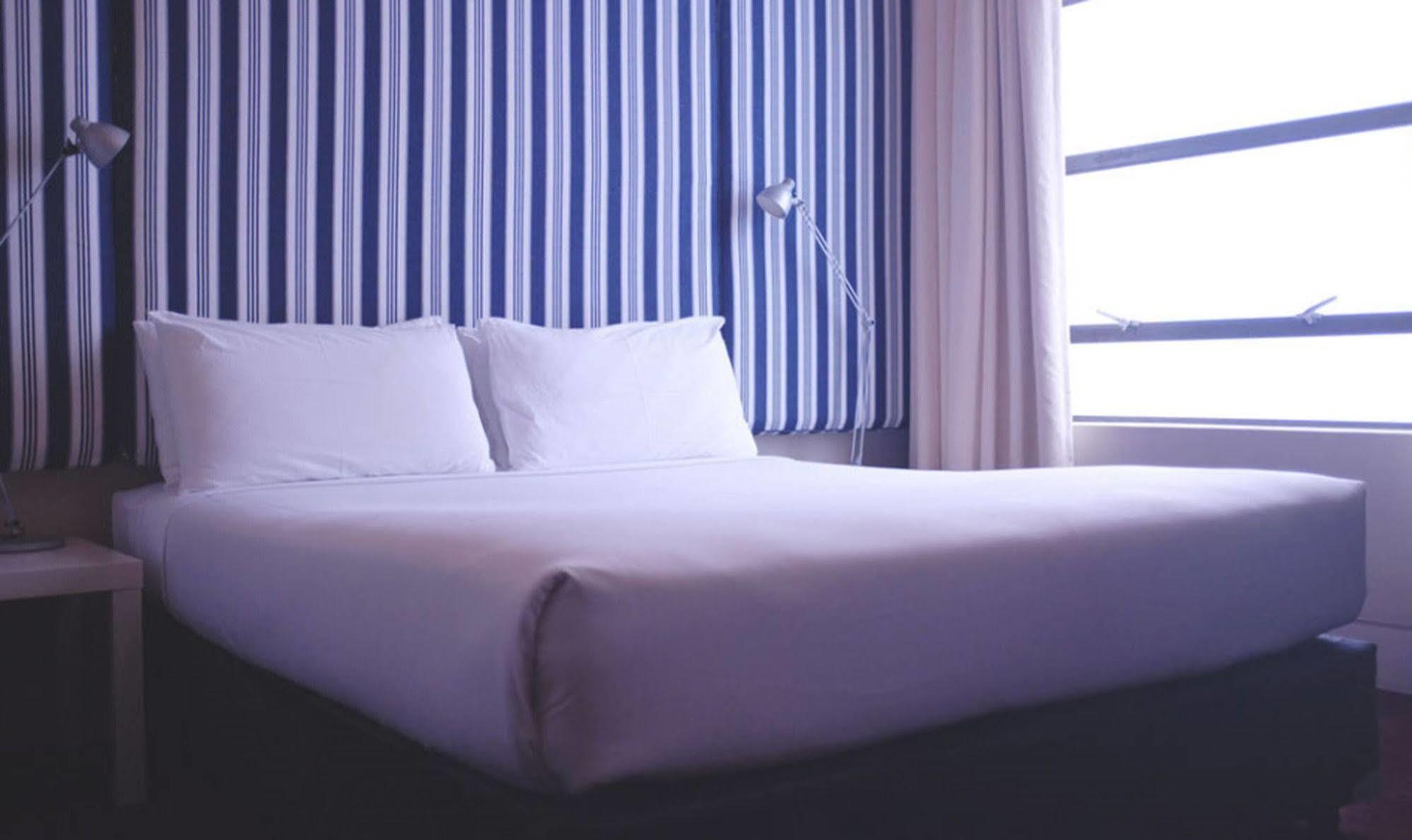 Dive Hotel Sydney