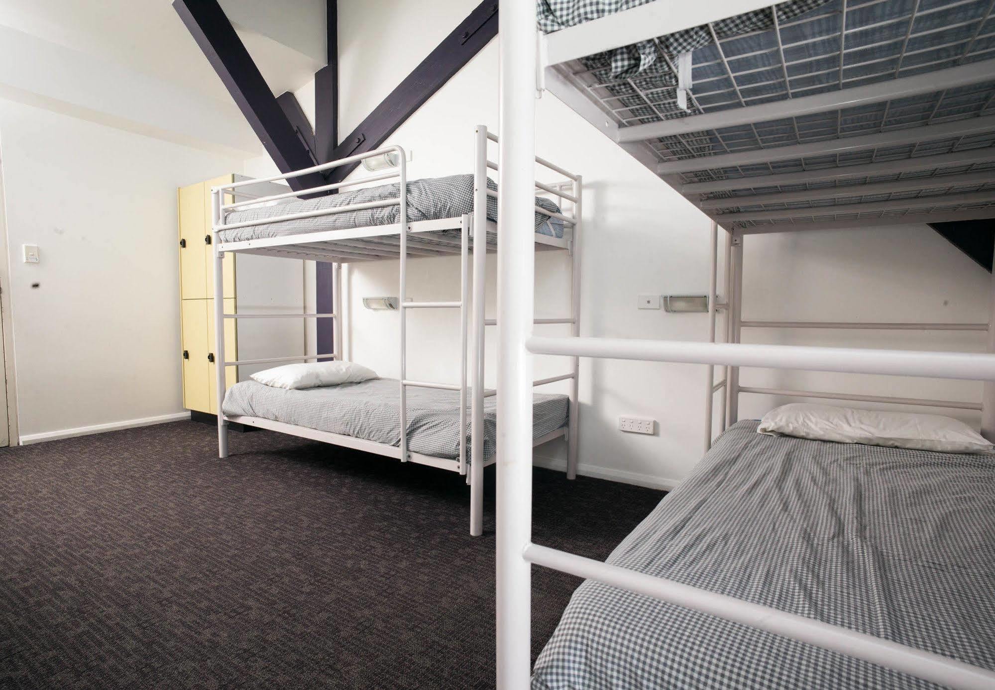 Railway Square Yha