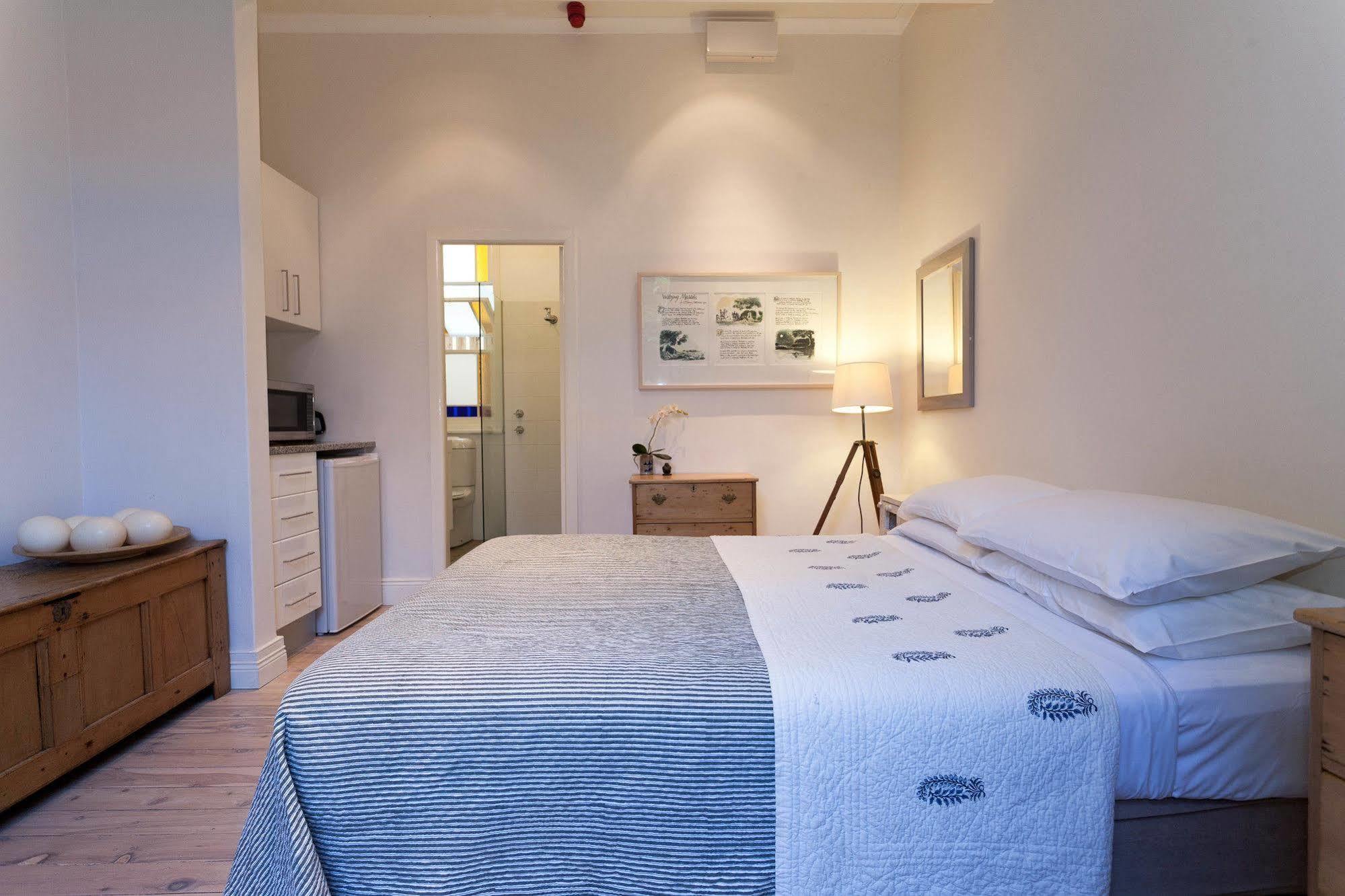 Bed & Breakfast Bondi House 3*