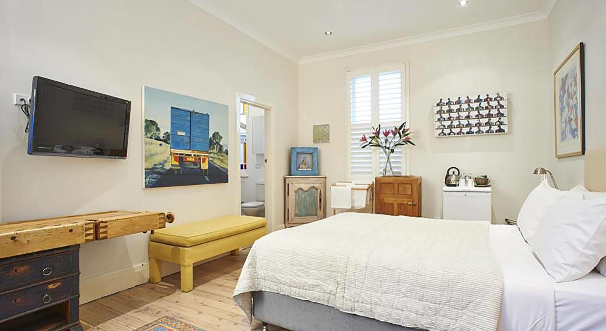 Bed & Breakfast Bondi House 3*