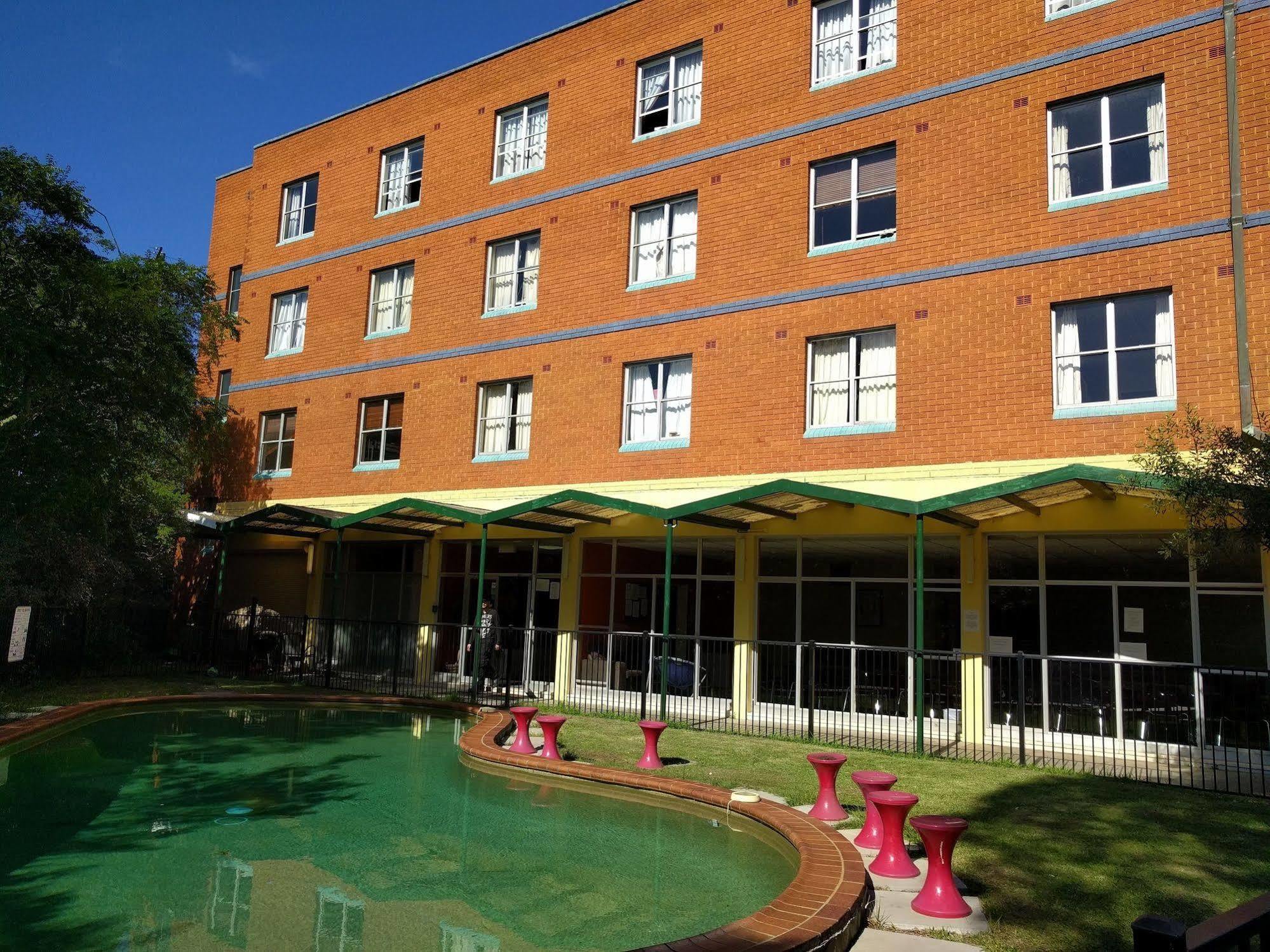 Hostel Greenwich Village Accommodation Sydney