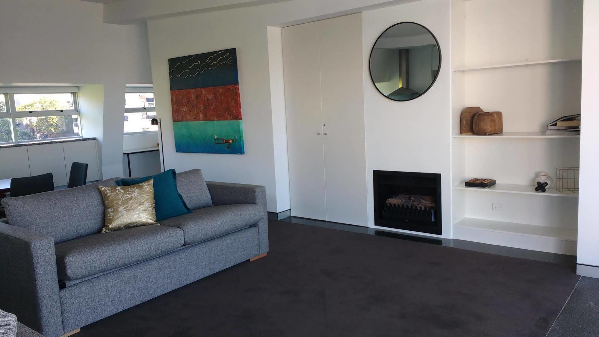 East Luxury Apartment Sydney