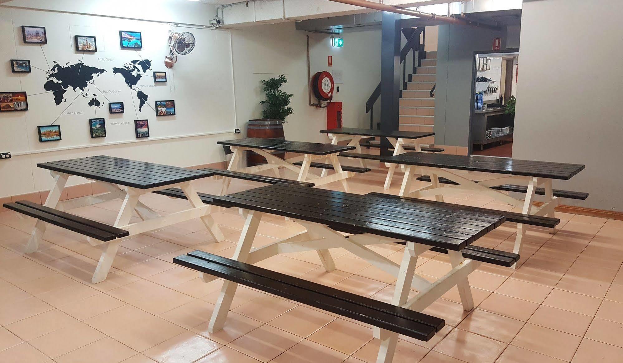 Hostel Jackaroo