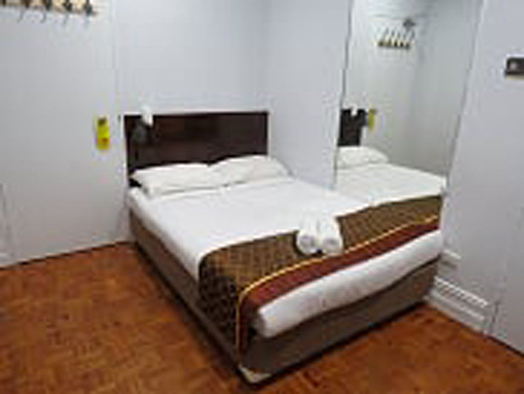Newtown Cozy Lodge *