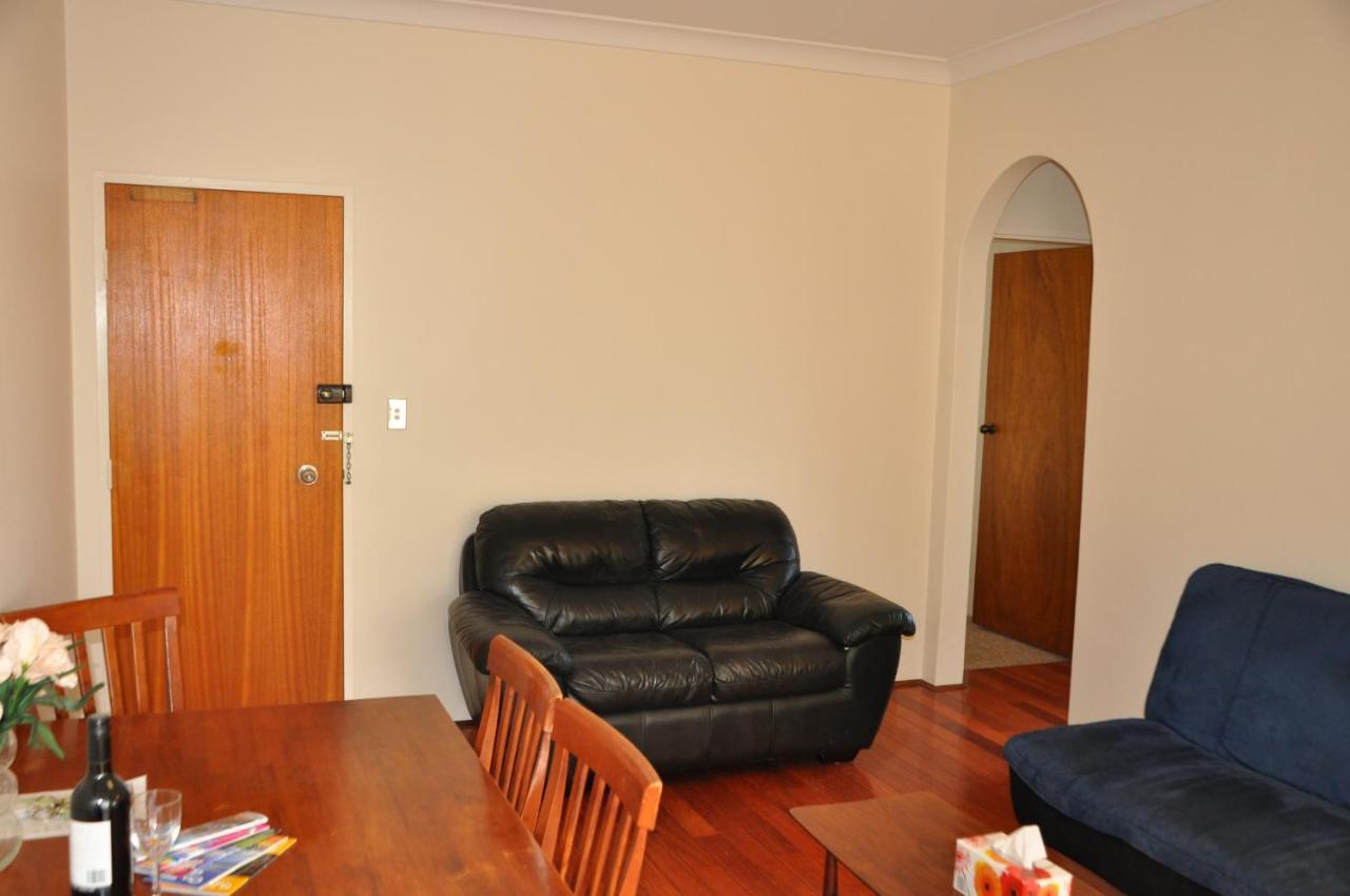 Kogarah 2 Bedroom With Balcony Apartment