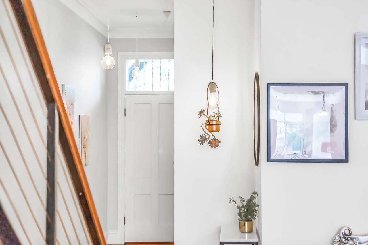 142 Wyndham Sidney