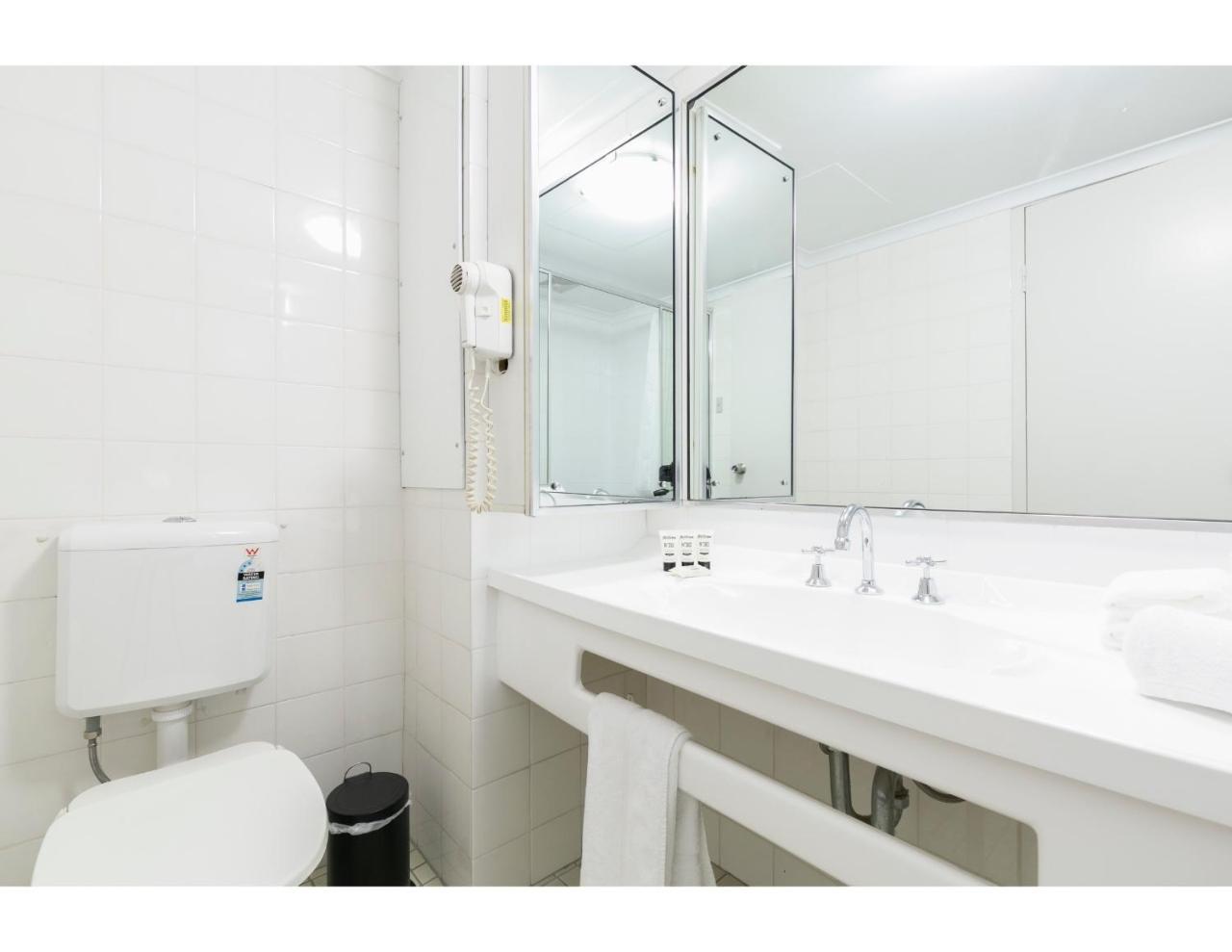 Apartment Striking And Super Convenient Studio With Balcony Sydney