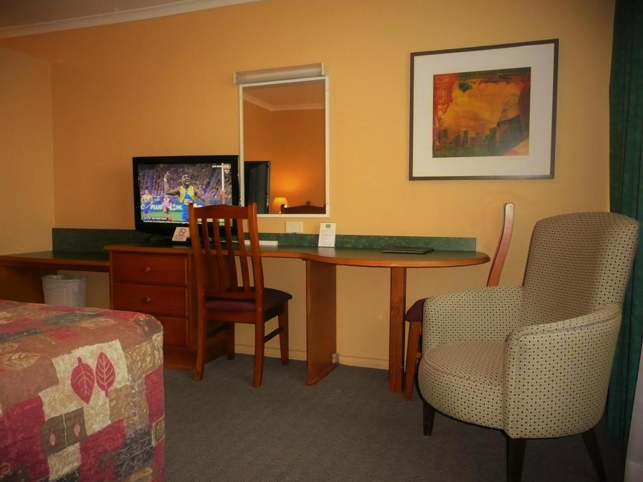 Motel Parramatta 3*