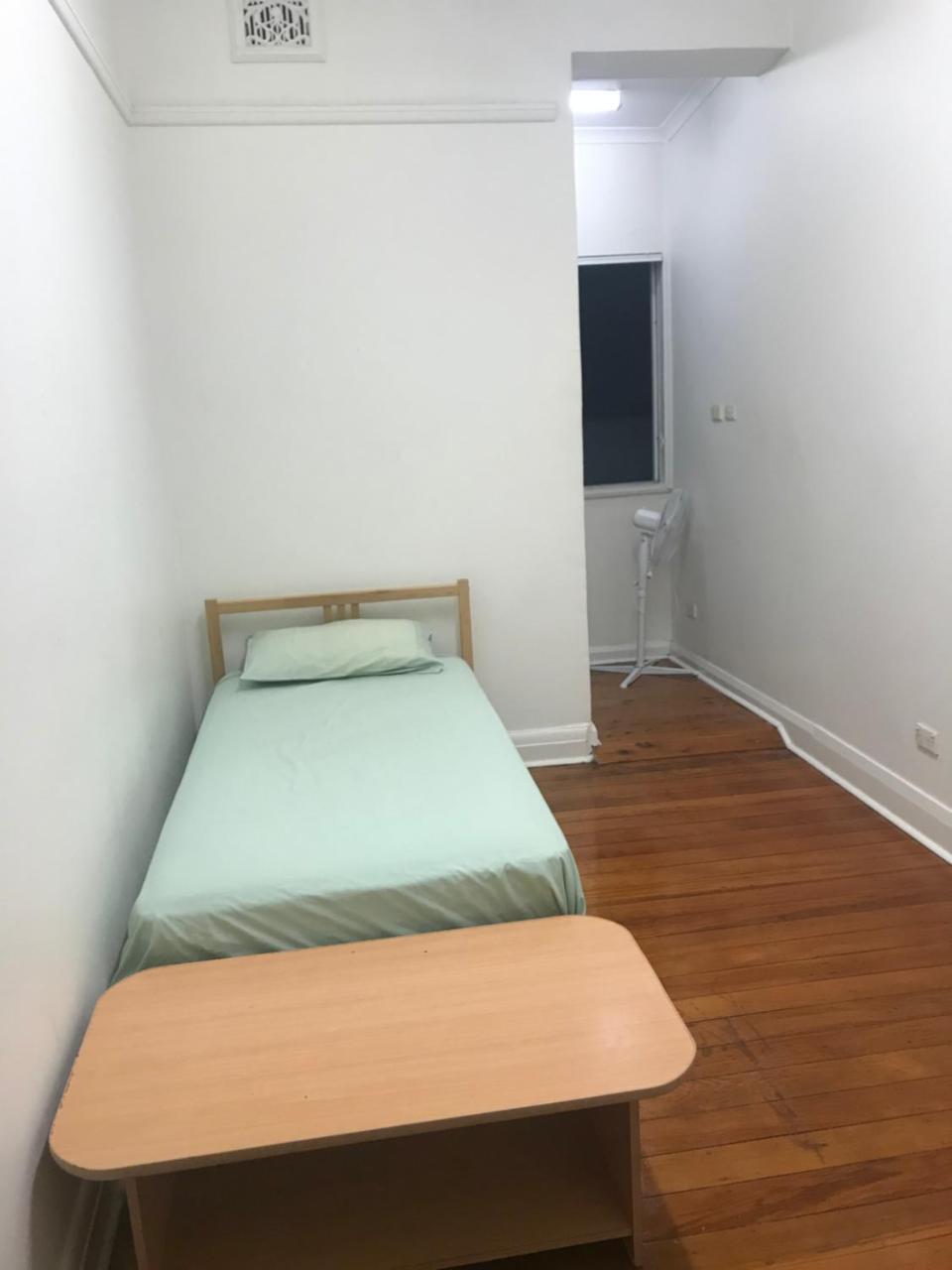 Hotel Cozzystay Coogee Sydney