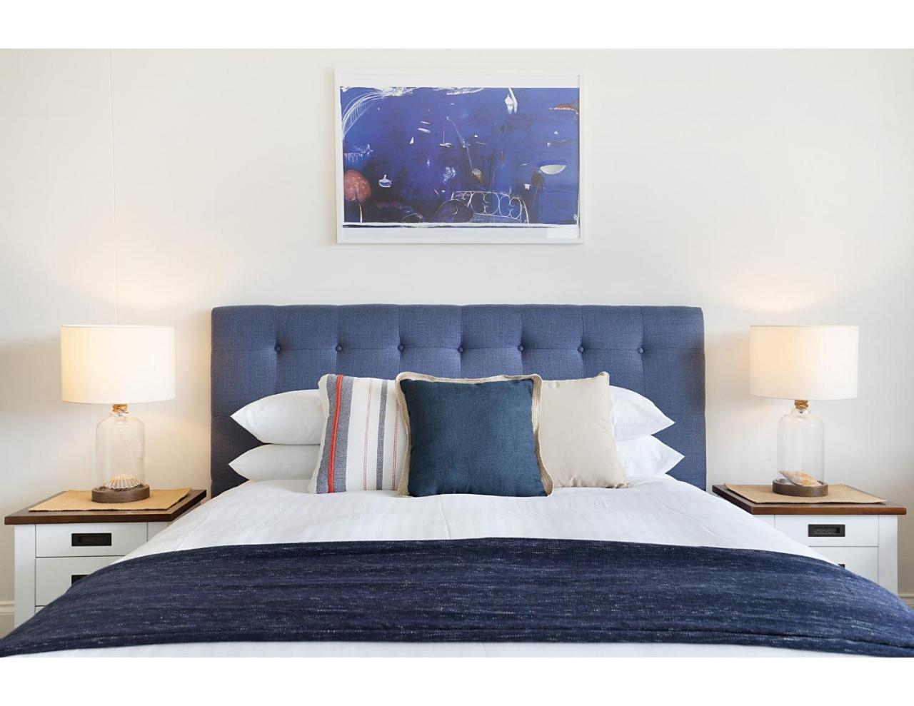 King Size Studio With Water View, Walk To The