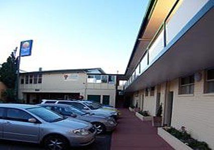 Comfort North Shore Hotel 4*