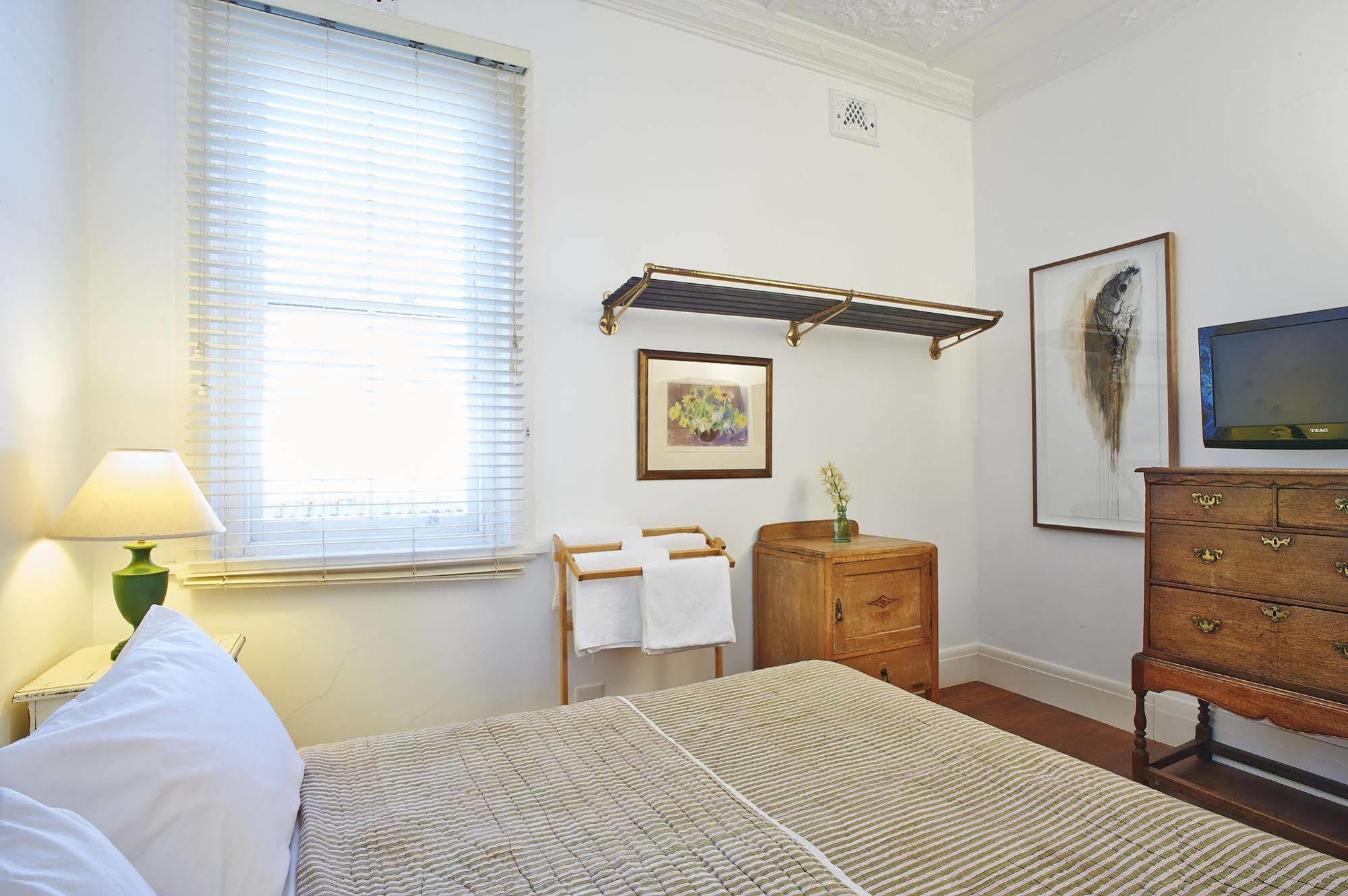 Bondi House Bed & Breakfast Sydney
