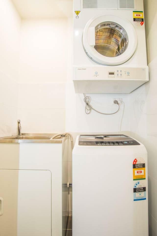 Cozy One Bed Closes To Airport In Arncliffe Sydney