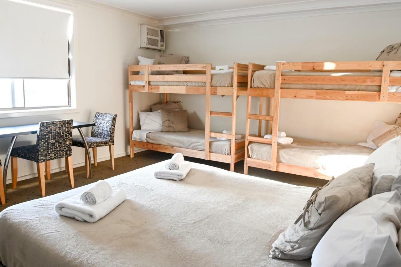 Manly Waves Motel 2*