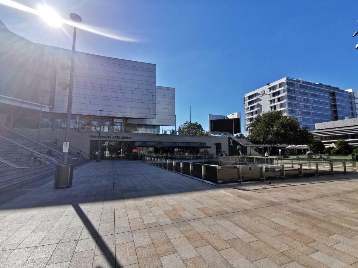 S1 Luxury Chatswood Apartment